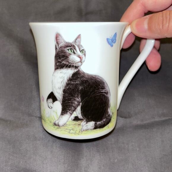 Queens Kitchen “Up To Mischief" Black & Ginger Bone China Cat Coffee Cup NWOT - Picture 4 of 8